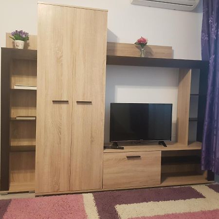 Apartament Cu 2 Camere Situat La 5 Minute De Statiunea Mamaia คอนสตันซา ภายนอก รูปภาพ